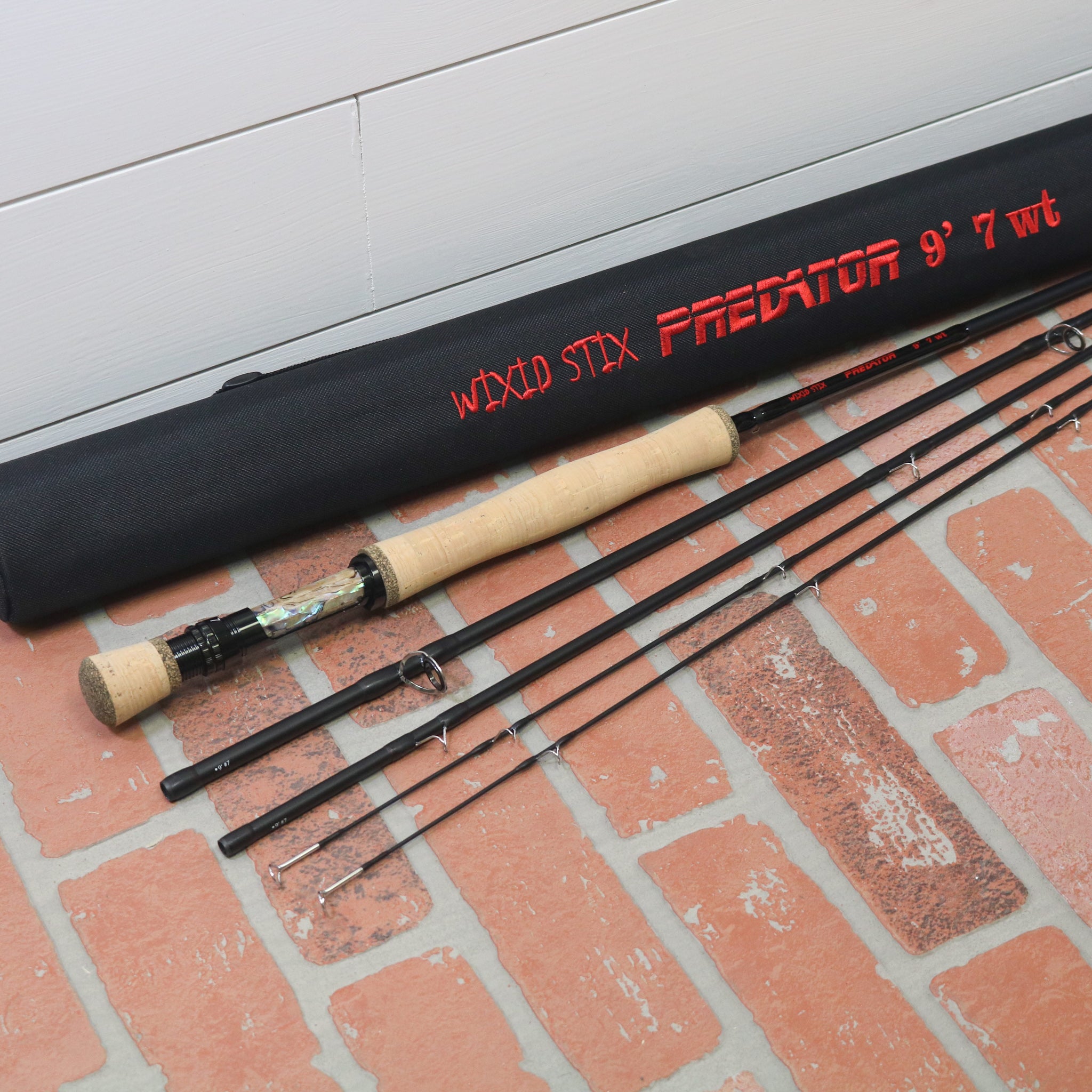 PREDATOR  9' 0", 7wt